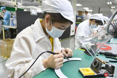 東莞企業(yè)全面發(fā)力，手機軟件產(chǎn)業(yè)掀起生產(chǎn)熱潮